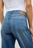 Evy Jeans