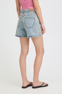 Aveny Short