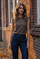 Top Lina