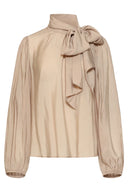 BLOUSE VAN SOEPELVALLENDE STOF MET STRIKDETAIL