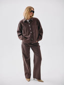 NMYOLANDA STRAIGHT FIT JEANS