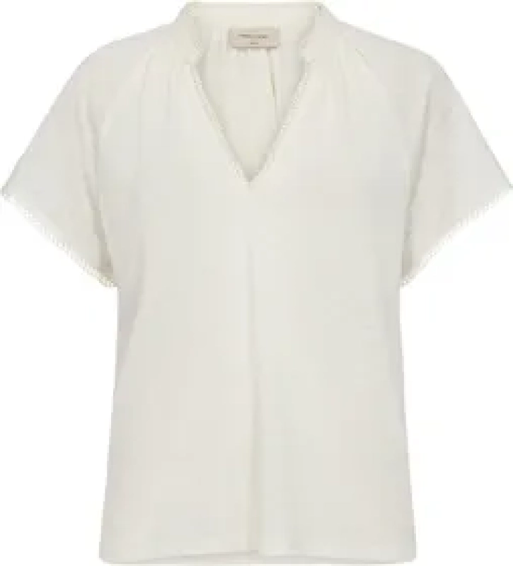 T-shirt van freequent met v-hals en gehaakte hals