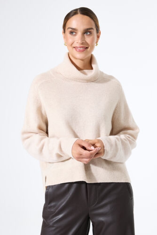 Beige Trui met Col